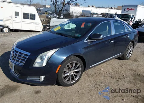 2013 Cadillac Xts Luxury from USA, damaged, VIN 2G61P5S31D9183444